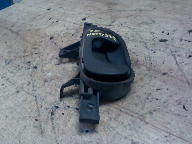 bontott FIAT SCUDO Jobb első Belső Kilincs