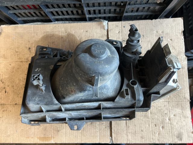 bontott FIAT SCUDO Jobb Fényszóró