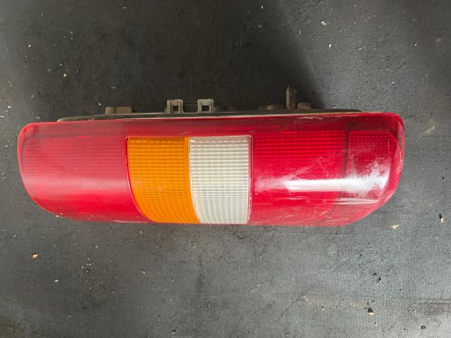 bontott FIAT SCUDO Jobb Hátsó Lámpa