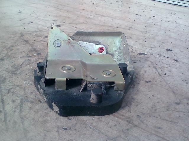 bontott FIAT SCUDO Jobb Tolóajtó Zárszerkezet