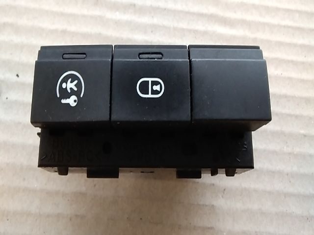 bontott FIAT SCUDO Kapcsoló (Magában)