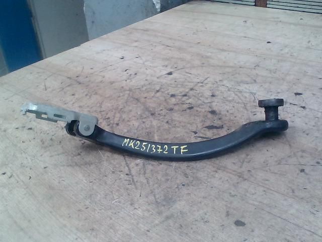 bontott FIAT SCUDO Tolóajtó Sín Görgő