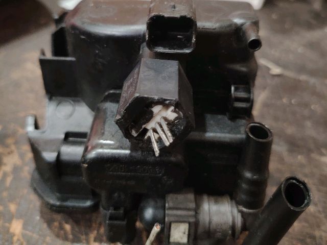 bontott FIAT SCUDO Üzemanyagszűrő Ház