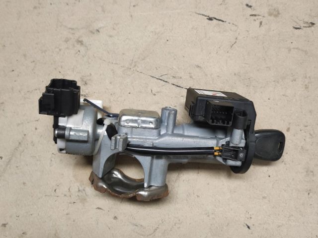 bontott FIAT SEDICI Gyújtáskapcsoló