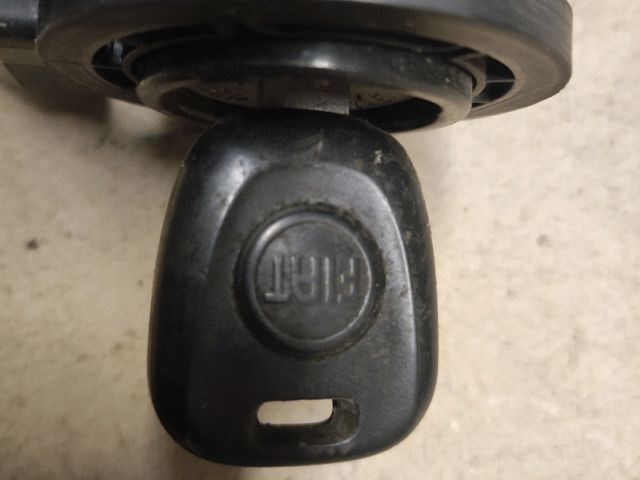 bontott FIAT SEDICI Gyújtáskapcsoló