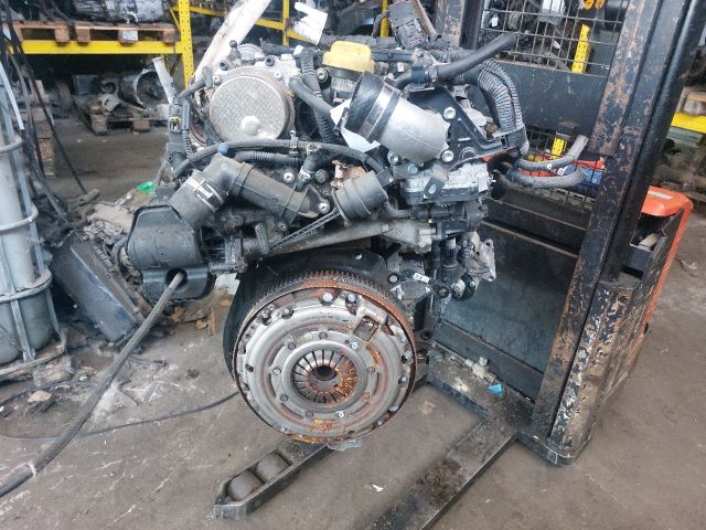 bontott FIAT SEDICI Komplett Motor (Segédberendezésekkel)