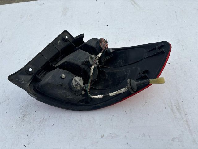 bontott FIAT SEDICI Bal Hátsó Lámpa