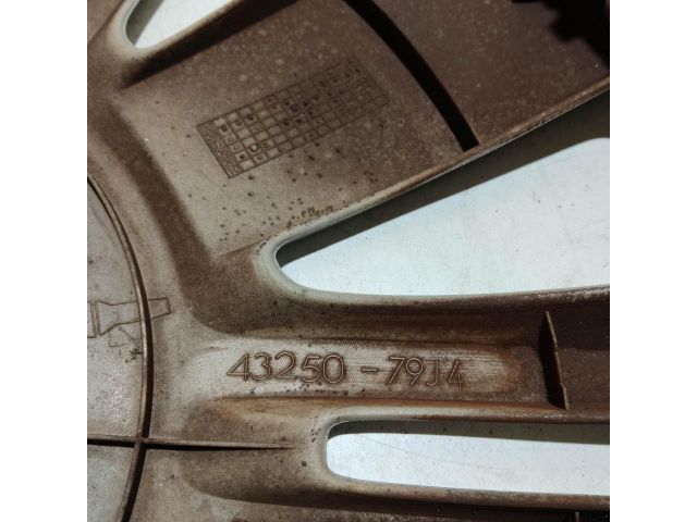 bontott FIAT SEDICI Dísztárcsa (1 db)