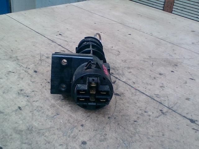 bontott FIAT SEICENTO Gyújtáskapcsoló