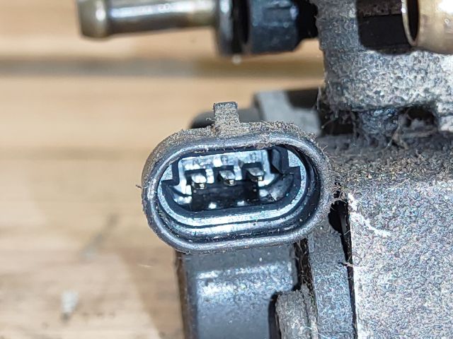 bontott FIAT SEICENTO Központi Injektor