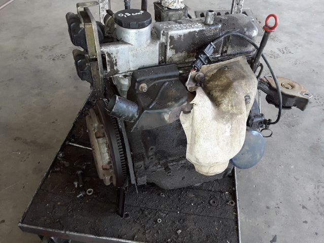 bontott FIAT SEICENTO Motor (Fűzött blokk hengerfejjel)