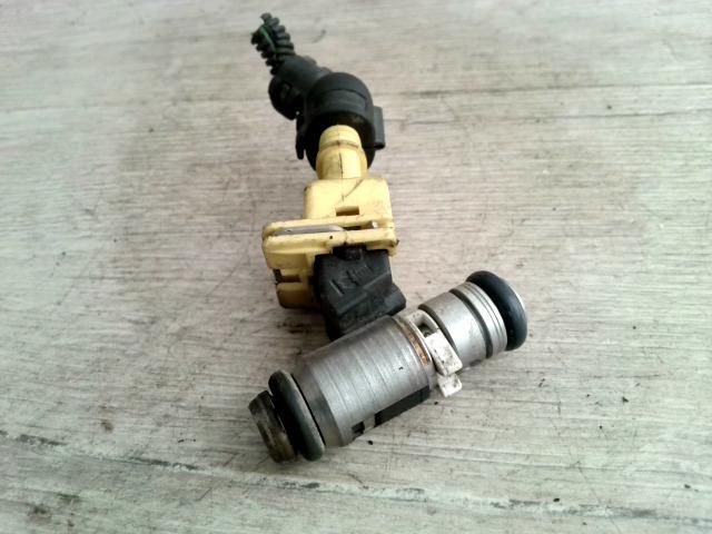 bontott FIAT SEICENTO Porlasztó (1 db)