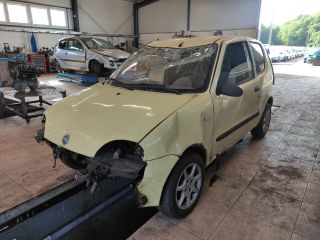 bontott FIAT SEICENTO Bal első Féknyereg Munkahengerrel