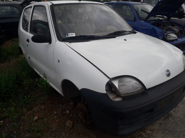 bontott FIAT SEICENTO Biztosítéktábla Motortér