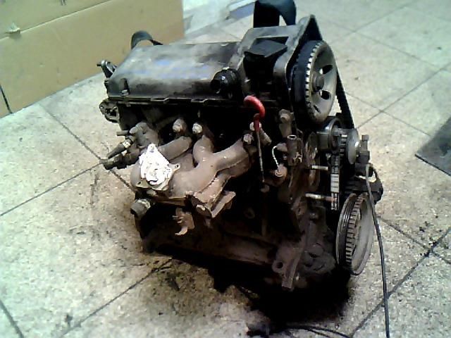 bontott FIAT SEICENTO Motor (Fűzött blokk hengerfejjel)