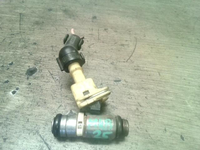 bontott FIAT SEICENTO Porlasztó (1 db)