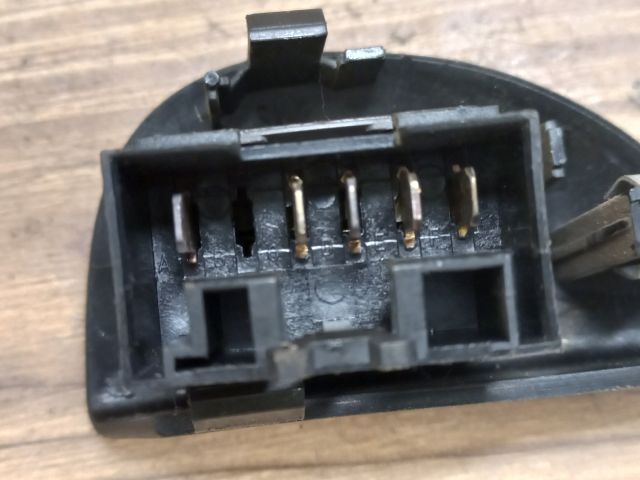 bontott FIAT SEICENTO Bal első Ablakemelő Kapcsoló