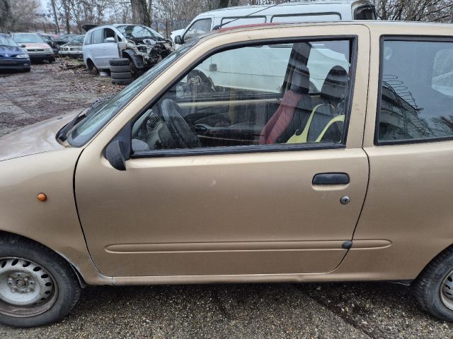 bontott FIAT SEICENTO Bal első Ajtó (Részeivel)