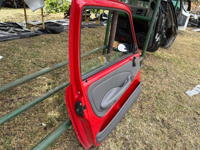 bontott FIAT SEICENTO Bal első Ajtó (Részeivel)