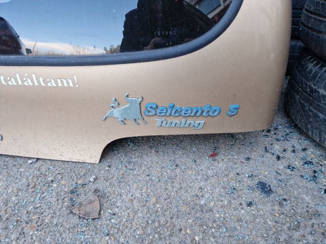 bontott FIAT SEICENTO Csomagtérajtó (Részeivel)