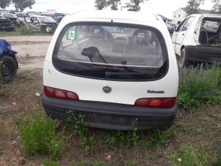 bontott FIAT SEICENTO Csomagtérajtó (Részeivel)