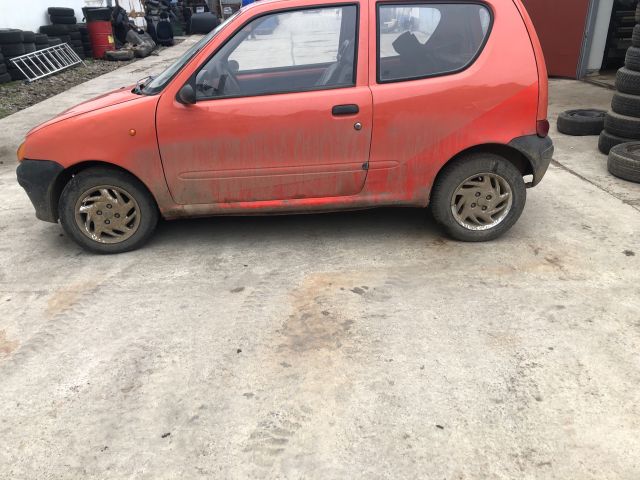 bontott FIAT SEICENTO Csomagtérajtó (Részeivel)