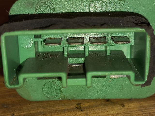 bontott FIAT SEICENTO Előtét Ellenállás Fűtőmotor