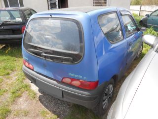 bontott FIAT SEICENTO Első Vonószem Burkolat