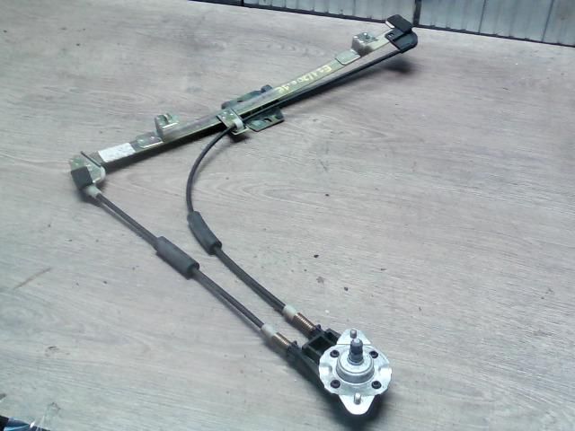 bontott FIAT SEICENTO Jobb első Ablakemelő Szerkezet (Mechanikus)