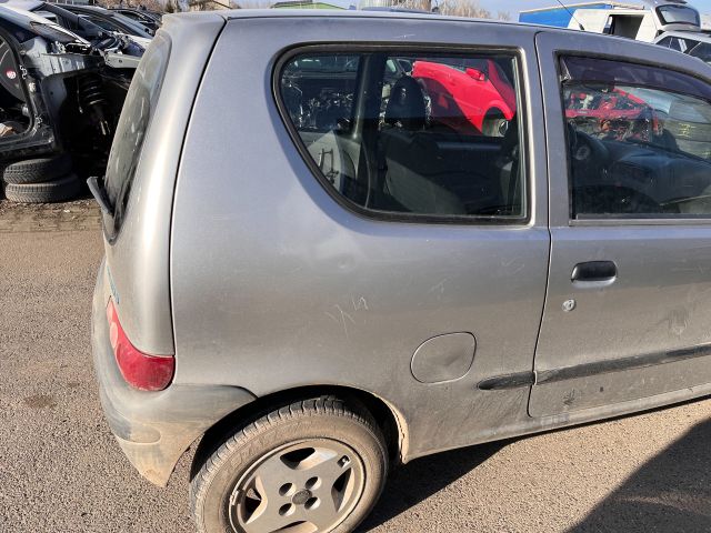 bontott FIAT SEICENTO Jobb első Ajtó (Üres lemez)