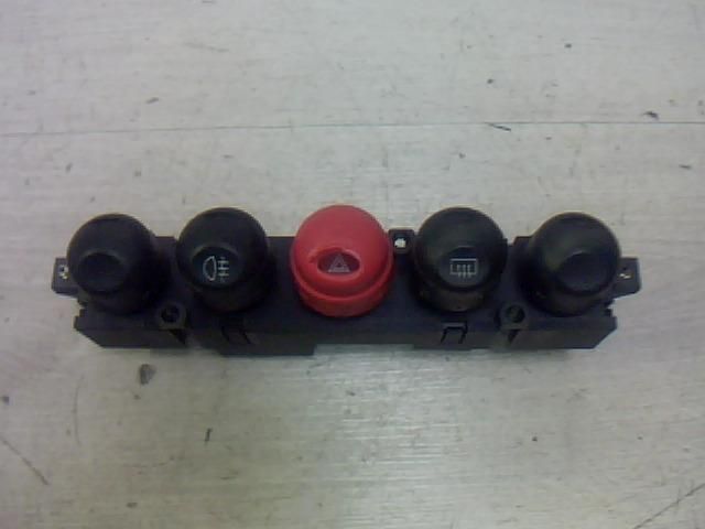 bontott FIAT SEICENTO Kapcsoló (Magában)