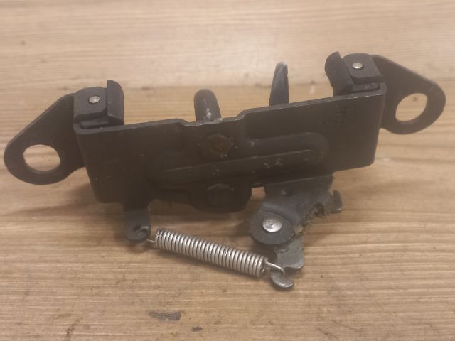 bontott FIAT SEICENTO Motorháztető Zárszerkezet