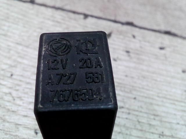 bontott FIAT SEICENTO Relé