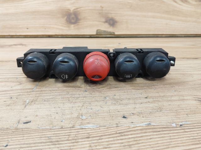 bontott FIAT SEICENTO Vészvillogó Kapcsoló