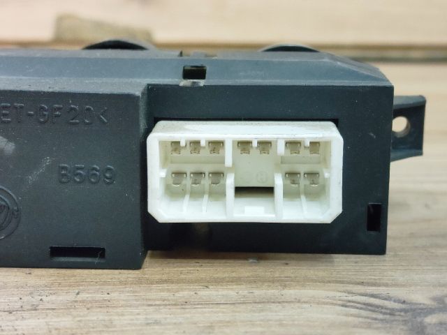 bontott FIAT SEICENTO Vészvillogó Kapcsoló