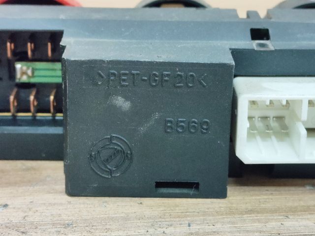 bontott FIAT SEICENTO Vészvillogó Kapcsoló