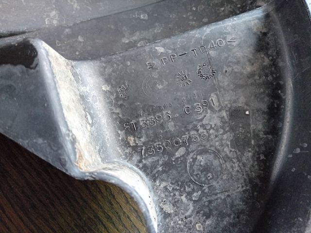 bontott FIAT SIENA Felső Motorburkolat