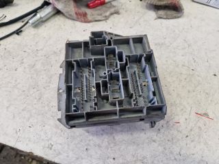 bontott FIAT STILO Biztosítéktábla Motortér