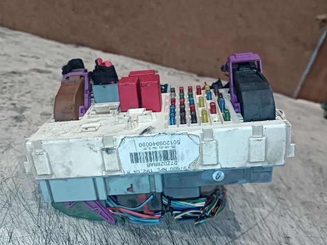 bontott FIAT STILO Biztosítéktábla Motortér