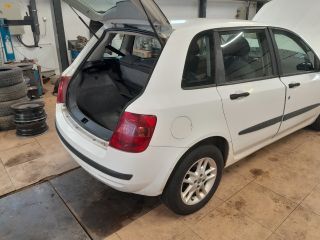 bontott FIAT STILO Generátor Tartó Bak