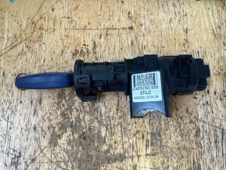 bontott FIAT STILO Gyújtáskapcsoló Házzal