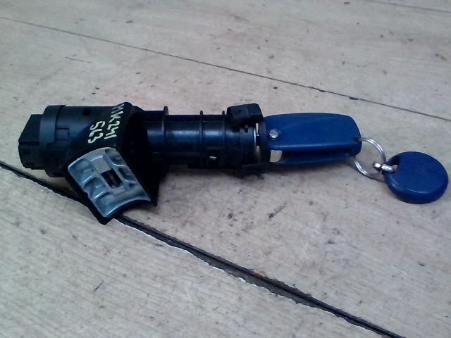 bontott FIAT STILO Gyújtáskapcsoló