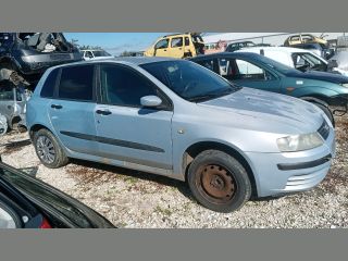 bontott FIAT STILO Jobb első Féknyereg Munkahengerrel