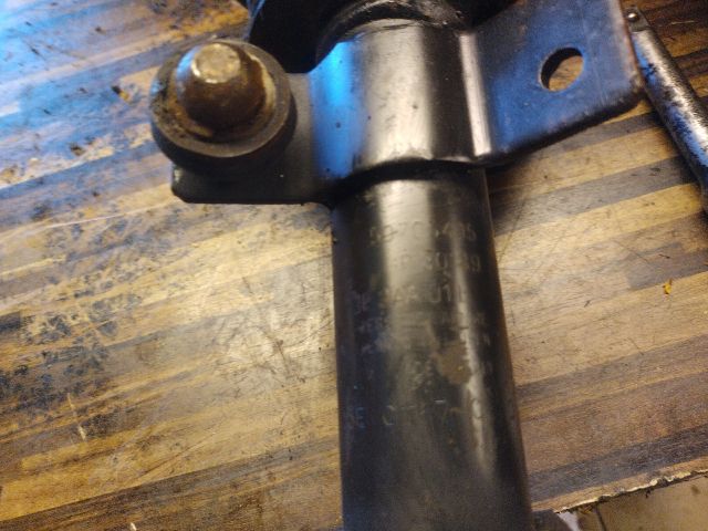 bontott FIAT STILO Jobb első Gólyaláb (Lengécsillapító, Rugó)