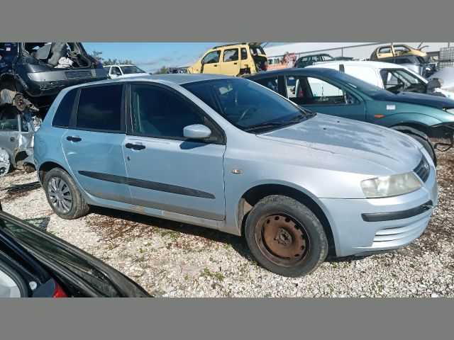 bontott FIAT STILO Jobb első Rugó