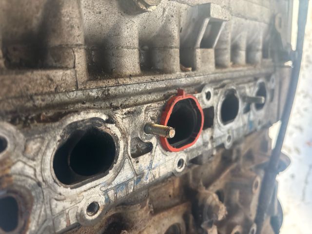 bontott FIAT STILO Motor (Fűzött blokk hengerfejjel)