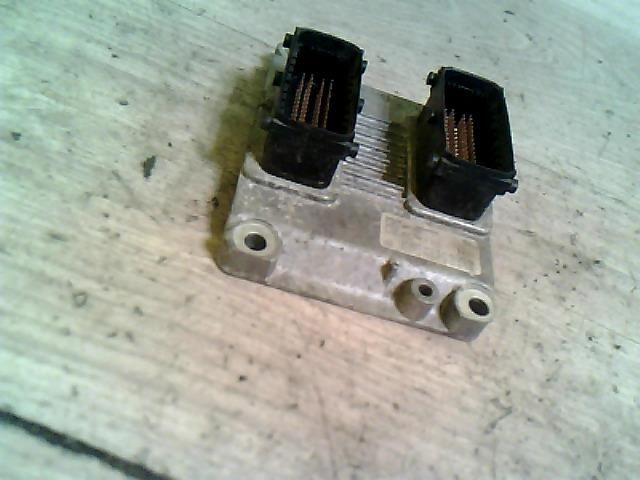 bontott FIAT STILO Motorvezérlő