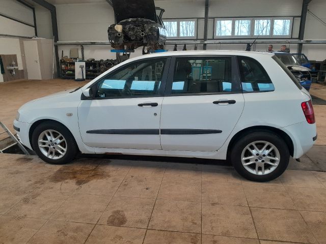 bontott FIAT STILO Motorvezérlő