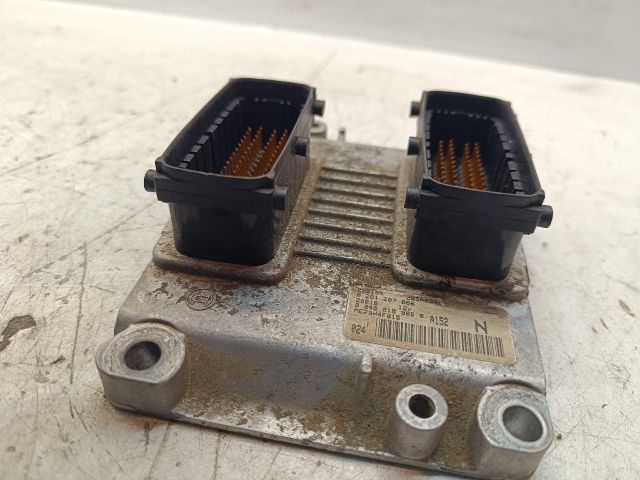 bontott FIAT STILO Motorvezérlő