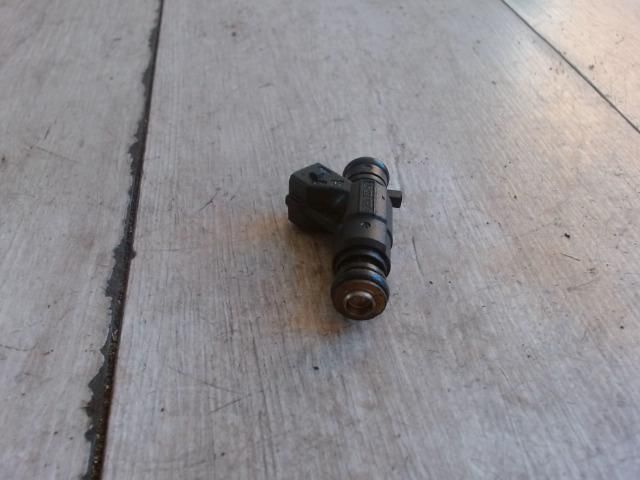 bontott FIAT STILO Porlasztó (1 db)